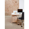 Mesa-de-oficina-Ber-Prisma-4 con buck de cajón y archivo movil